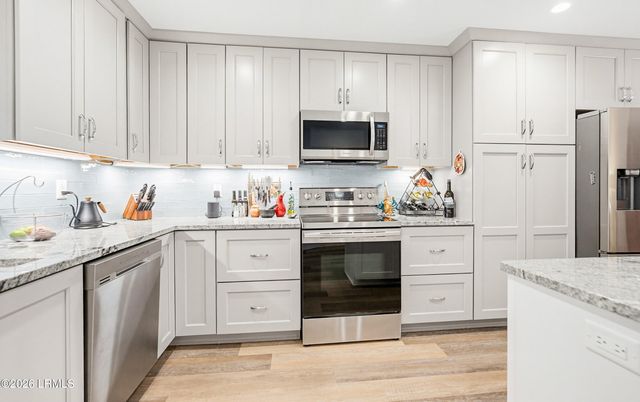 10 Riverwind Drive, Port Royal, SC 29935