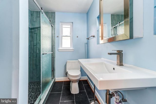 849 S GLEBE RD, Arlington, VA 22204