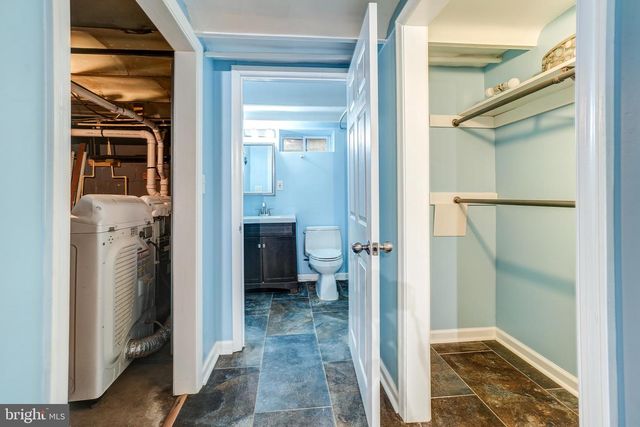 849 S GLEBE RD, Arlington, VA 22204