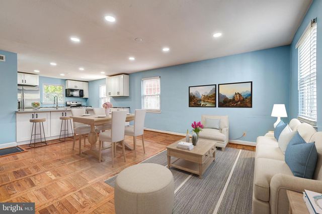 849 S GLEBE RD, Arlington, VA 22204