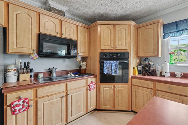 8043 TOWER STREET, Brooksville, FL 34613