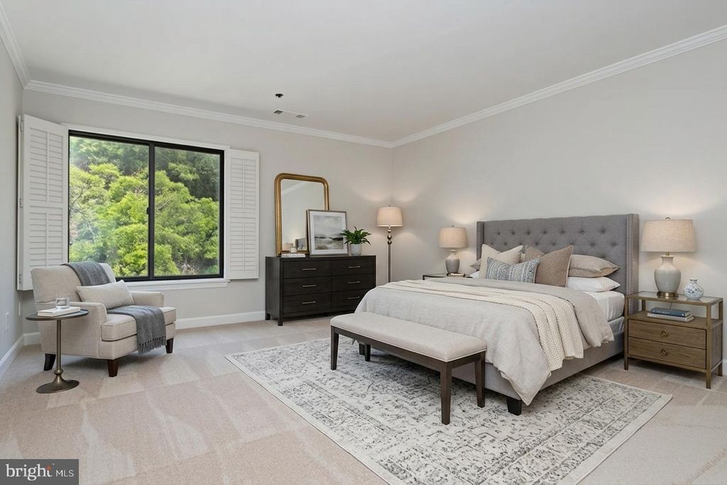 Image 28 of property listing at 1 SOUTHERLY CT #305, Towson, MD 21286