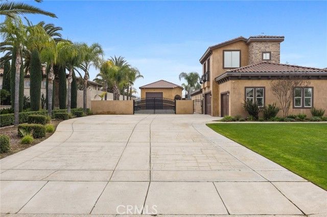 17609 Legend Oaks, Bakersfield, CA 93314