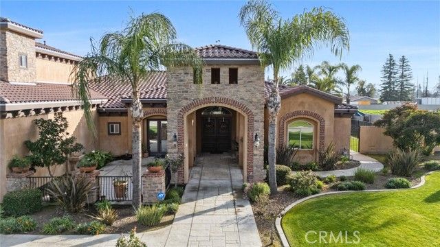 17609 Legend Oaks, Bakersfield, CA 93314