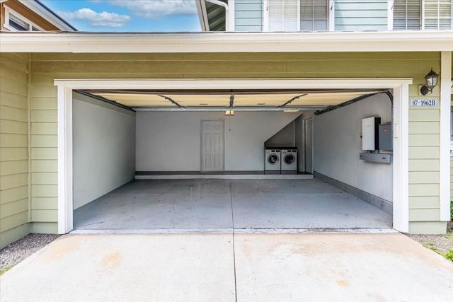 87-1962 Pakeke Street B, Waianae, HI 96792