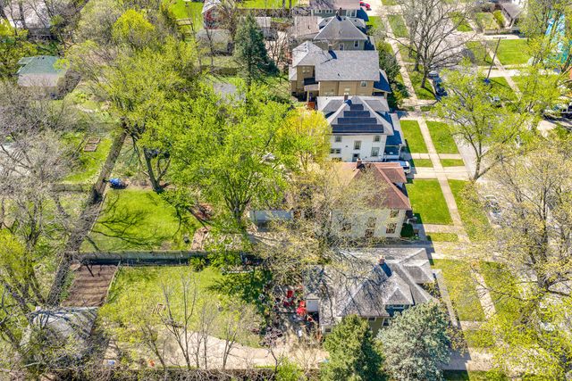 427 Grand Avenue, Aurora, IL 60506