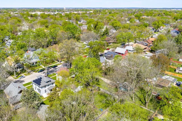 427 Grand Avenue, Aurora, IL 60506