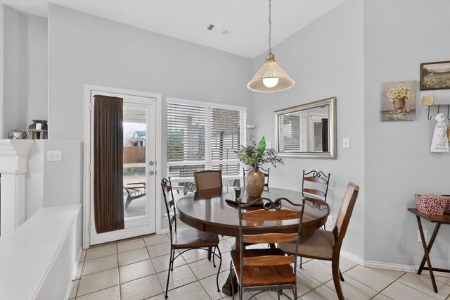 202 Moss Court, Mansfield, TX 76063