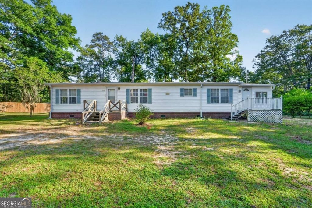 300 Deer Trail Lane, Midway, GA 31320