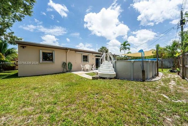 3309 SW 16th St, Fort Lauderdale, FL 33312