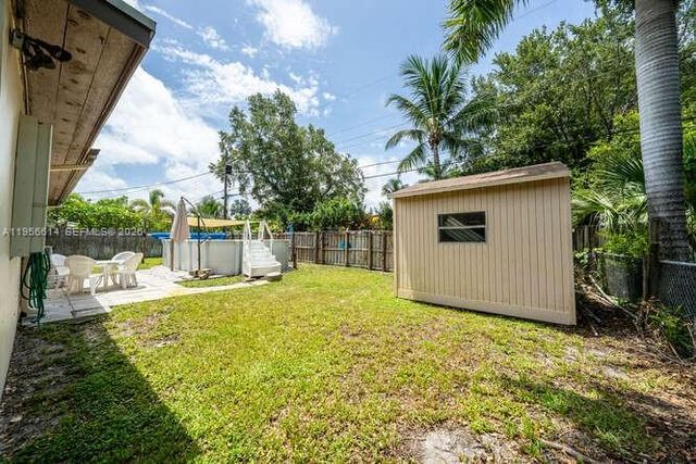 3309 SW 16th St, Fort Lauderdale, FL 33312