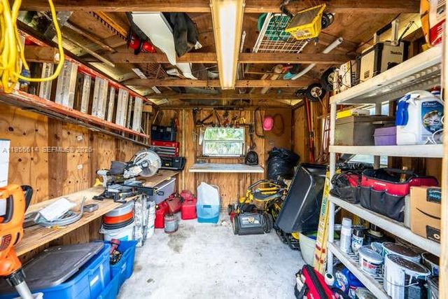 3309 SW 16th St, Fort Lauderdale, FL 33312