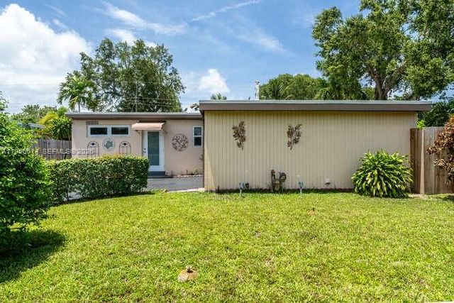 3309 SW 16th St, Fort Lauderdale, FL 33312