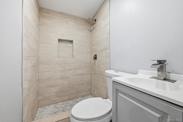 72 Seminole Street, Selden, NY 11784