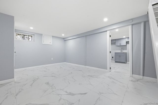 72 Seminole Street, Selden, NY 11784