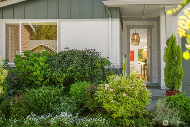 2447 NE Athlon Court, Poulsbo, WA 98370