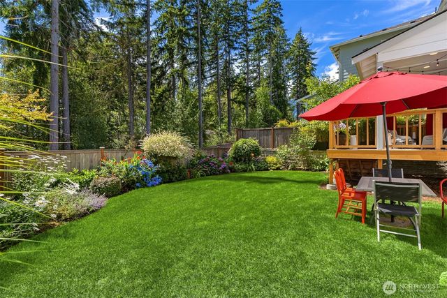 2447 NE Athlon Court, Poulsbo, WA 98370