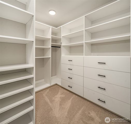 2447 NE Athlon Court, Poulsbo, WA 98370