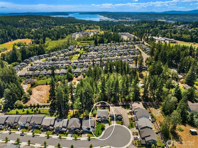 2447 NE Athlon Court, Poulsbo, WA 98370