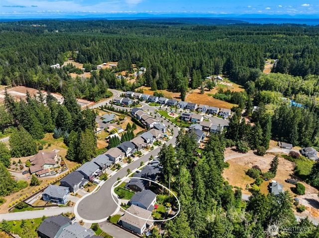 2447 NE Athlon Court, Poulsbo, WA 98370