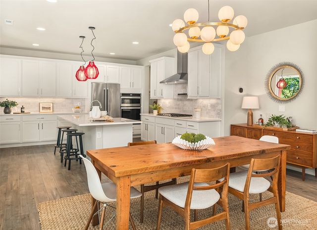2447 NE Athlon Court, Poulsbo, WA 98370
