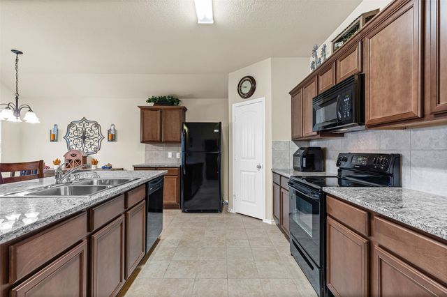1104 Ruby Court, Princeton, TX 75407