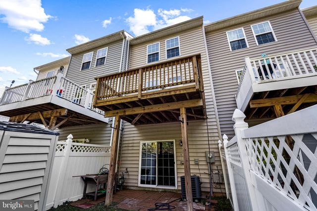 720 RIVER CREST WAY, Fredericksburg, VA 22405