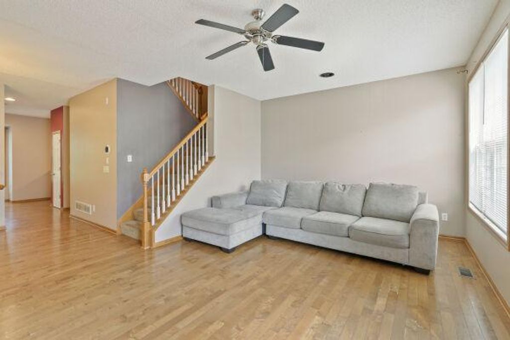 5213 Scott Trail, Robbinsdale, MN 55422 — photo 3