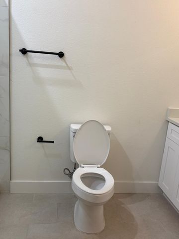 5518 Cold Water Trail, Granbury, TX 76048