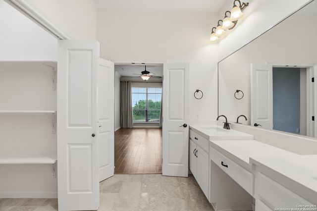 7800 Southwest Pkwy Unit 1710, Austin, TX 78735