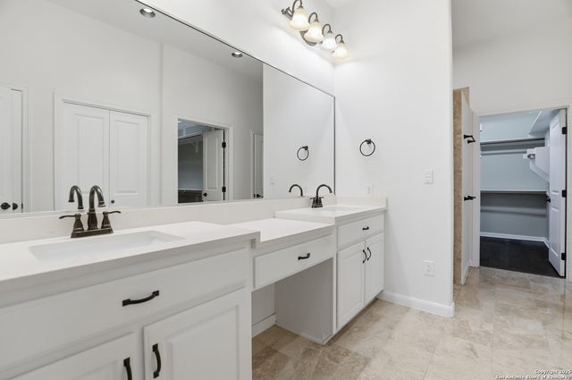 7800 Southwest Pkwy Unit 1710, Austin, TX 78735