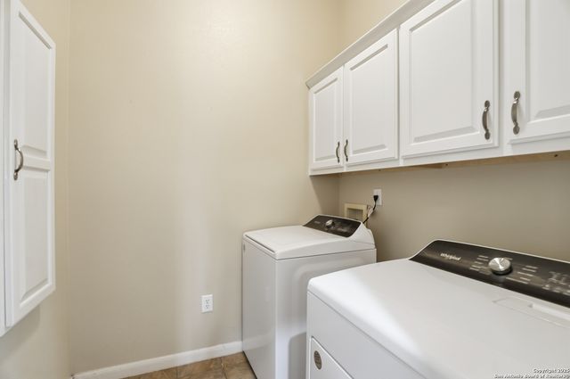 7800 Southwest Pkwy Unit 1710, Austin, TX 78735