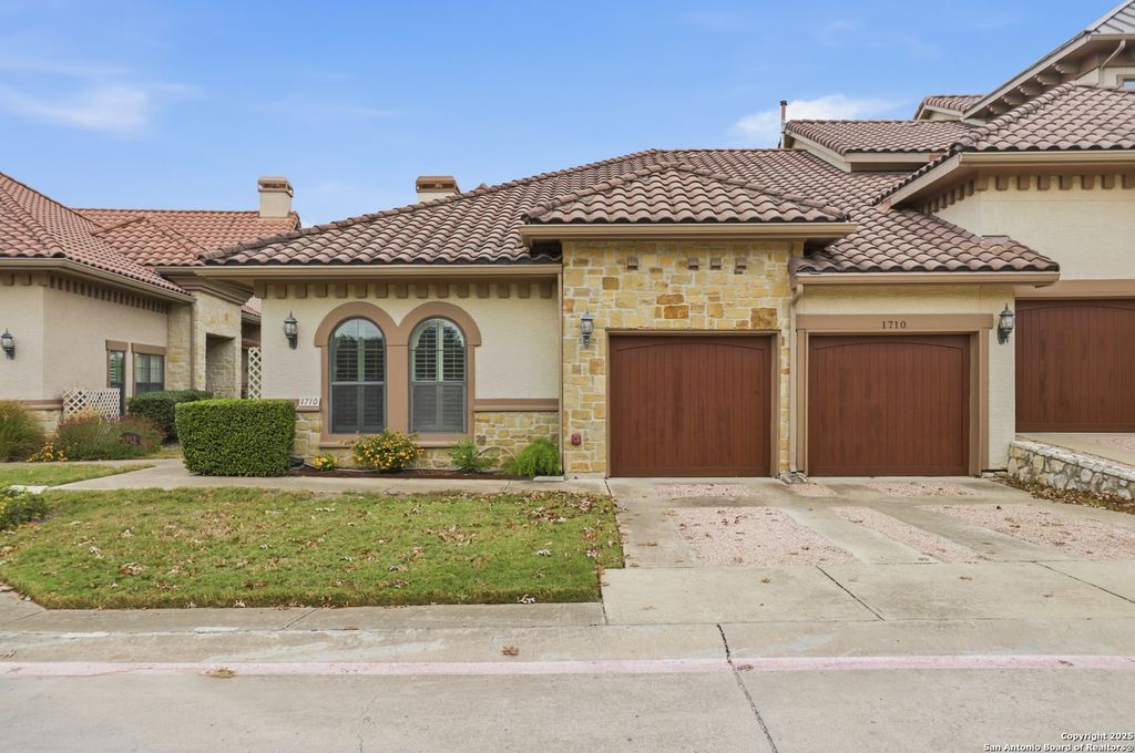 7800 Southwest Pkwy Unit 1710, Austin, TX 78735