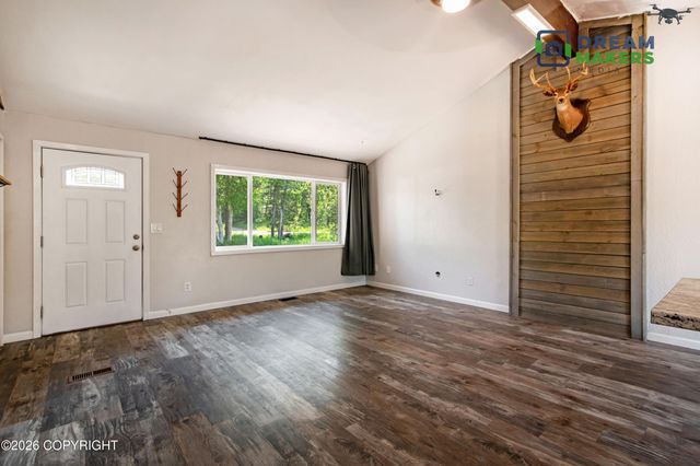 4000 S Eagle Bay Drive, Wasilla, AK 99623