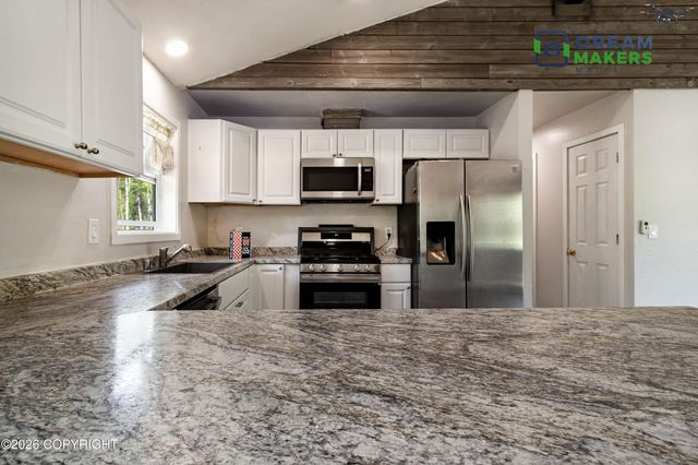 4000 S Eagle Bay Drive, Wasilla, AK 99623