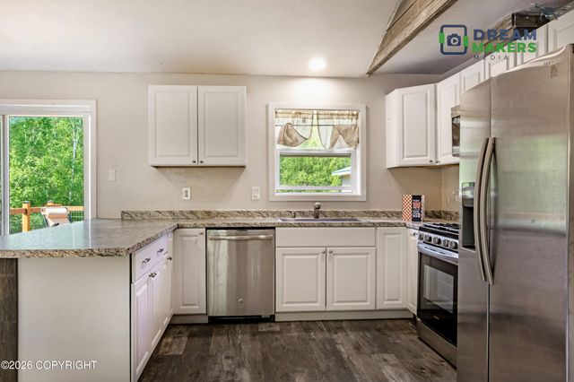 4000 S Eagle Bay Drive, Wasilla, AK 99623