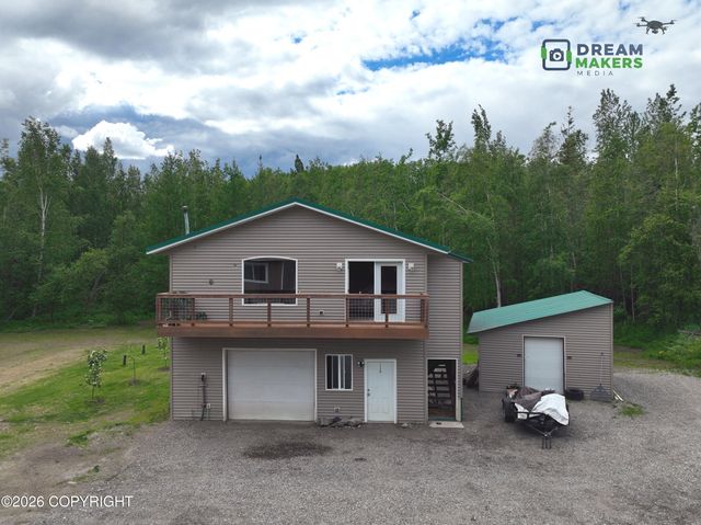 4000 S Eagle Bay Drive, Wasilla, AK 99623