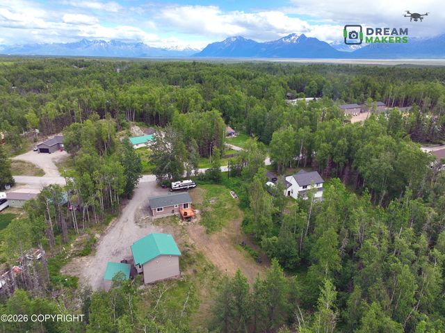 4000 S Eagle Bay Drive, Wasilla, AK 99623