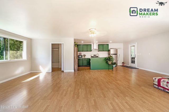 4000 S Eagle Bay Drive, Wasilla, AK 99623