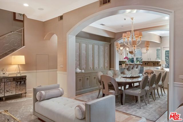 13023 Montana Avenue 104, Los Angeles, CA 90049