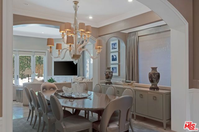 13023 Montana Avenue 104, Los Angeles, CA 90049