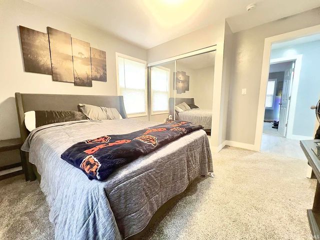 1329 Fremont Street, South Bend, IN 46628