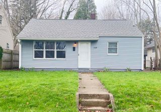 1329 Fremont Street, South Bend, IN 46628