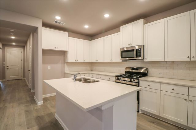 7104 Joy Lane, Watauga, TX 76148