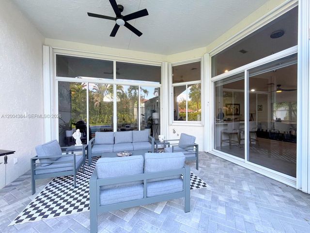 765 Bayside Ln, Weston, FL 33326