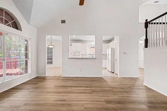 3641 Blue Spruce Drive, Fort Worth, TX 76040