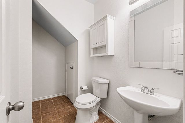 3641 Blue Spruce Drive, Fort Worth, TX 76040