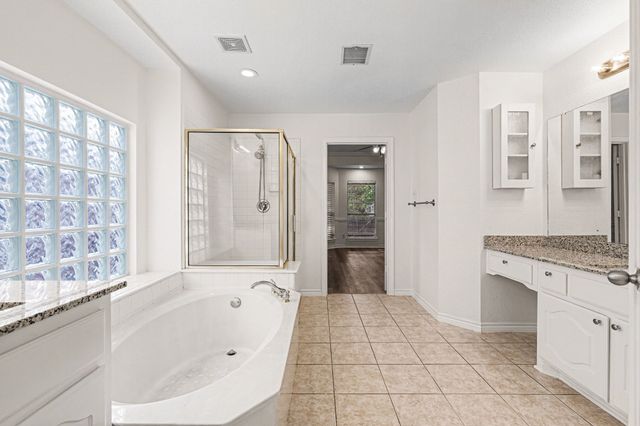 3641 Blue Spruce Drive, Fort Worth, TX 76040