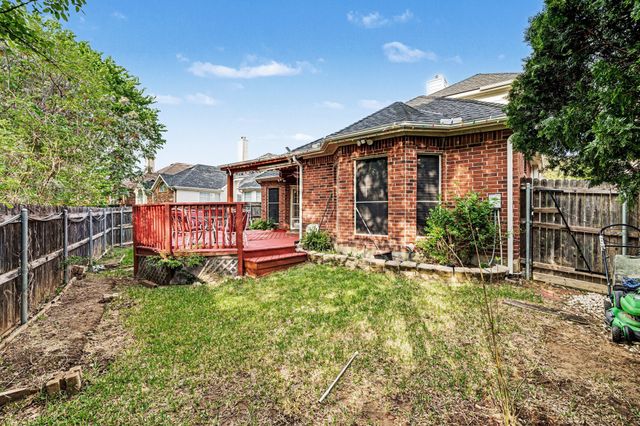 3641 Blue Spruce Drive, Fort Worth, TX 76040