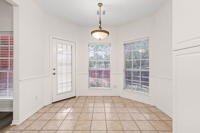 3641 Blue Spruce Drive, Fort Worth, TX 76040